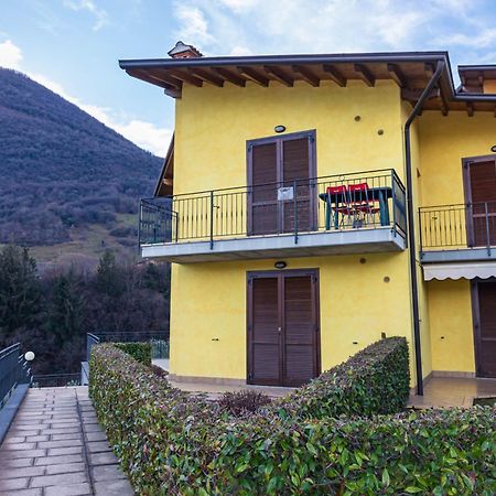 Residenza Coccinelle Vista Lago D'Iseo Tavernola Bergamasca Ngoại thất bức ảnh