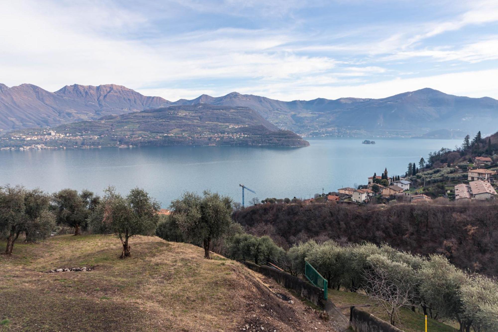Residenza Coccinelle Vista Lago D'Iseo Tavernola Bergamasca Ngoại thất bức ảnh
