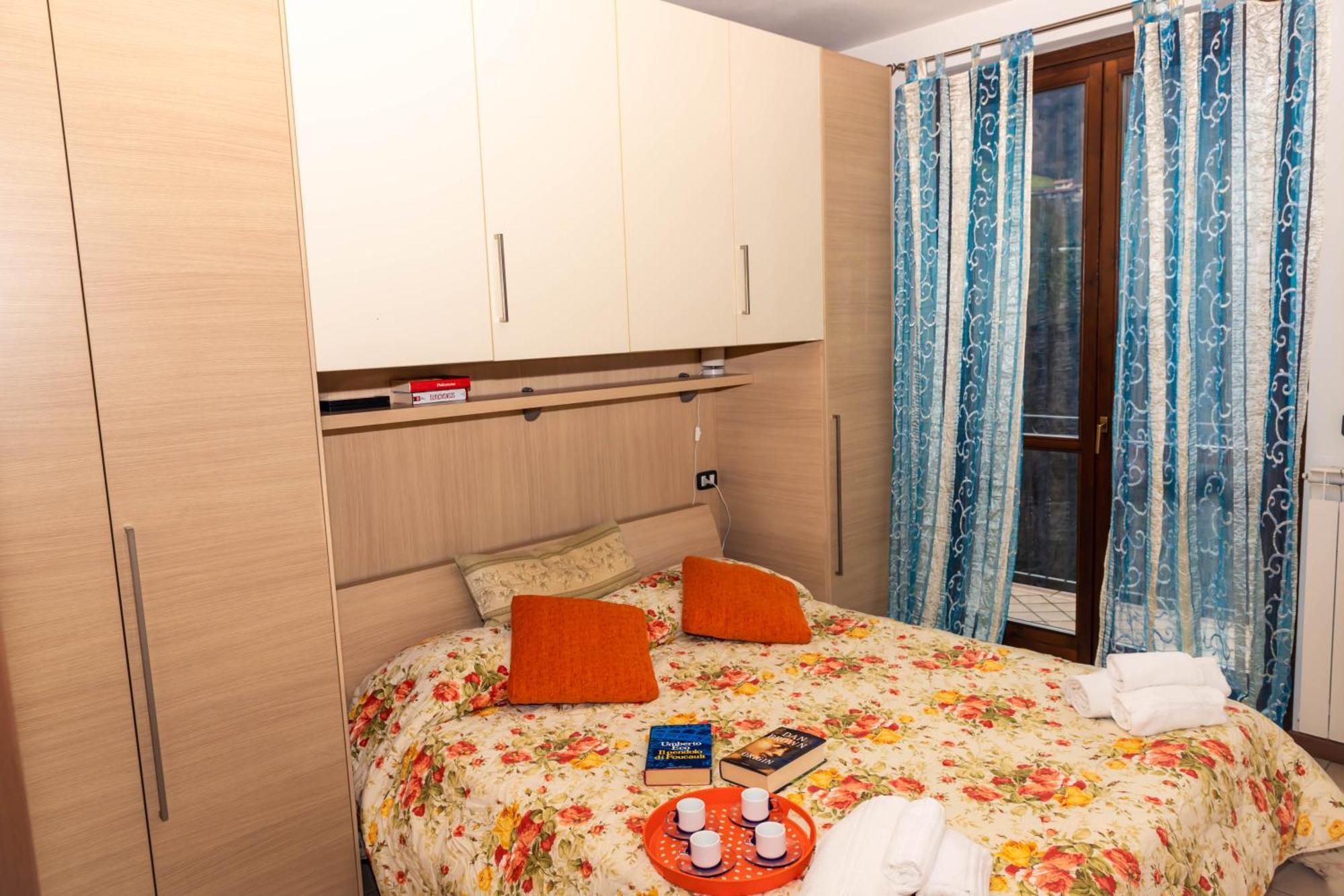 Residenza Coccinelle Vista Lago D'Iseo Tavernola Bergamasca Ngoại thất bức ảnh